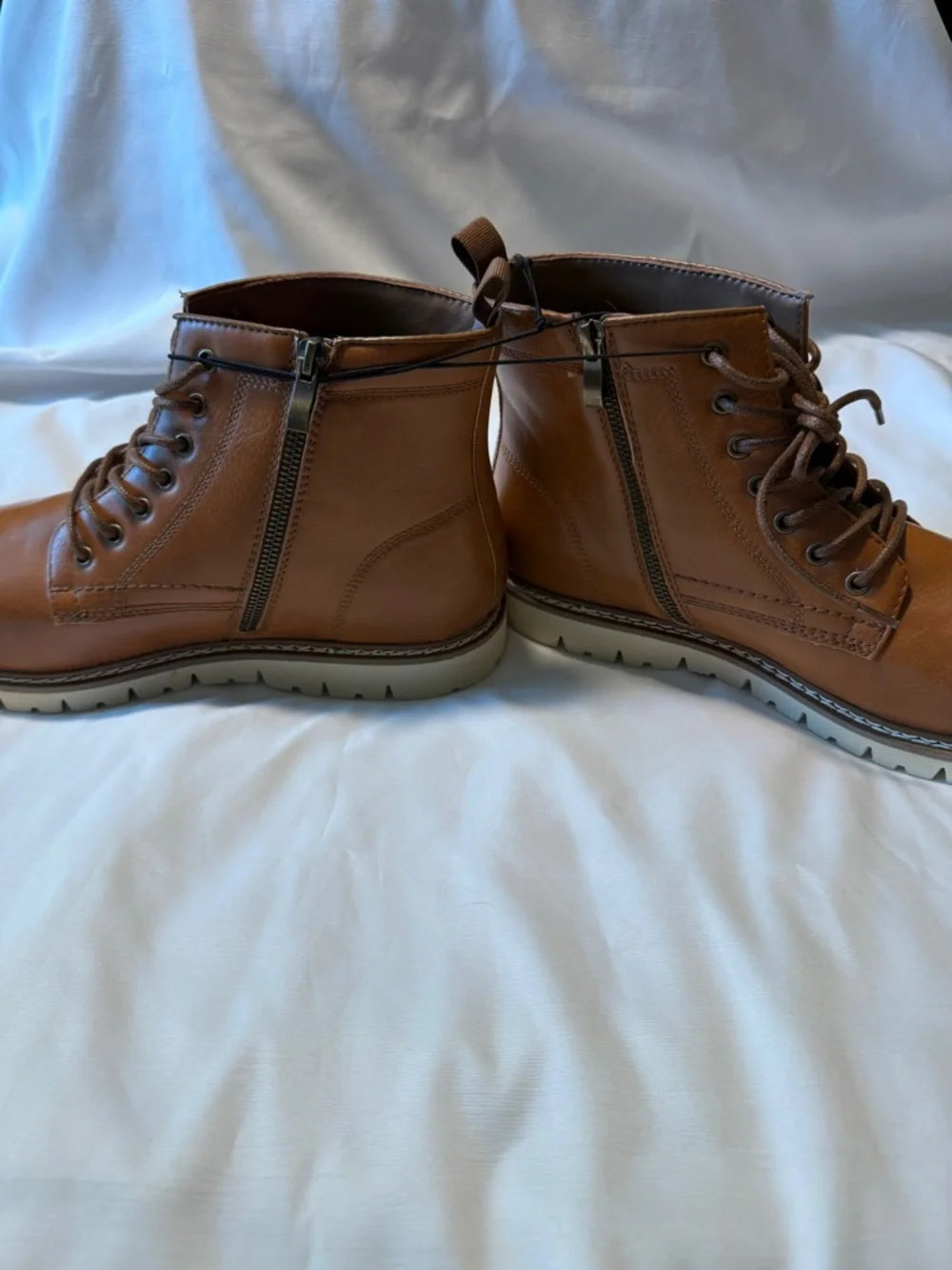 Steve Madden P-Broome Brown Lace Up Boots Mens Size 12M NWOT